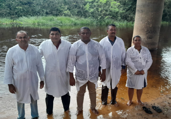 Mimoso Realiza Batismo Nas guas No ltimo Dia de 2022